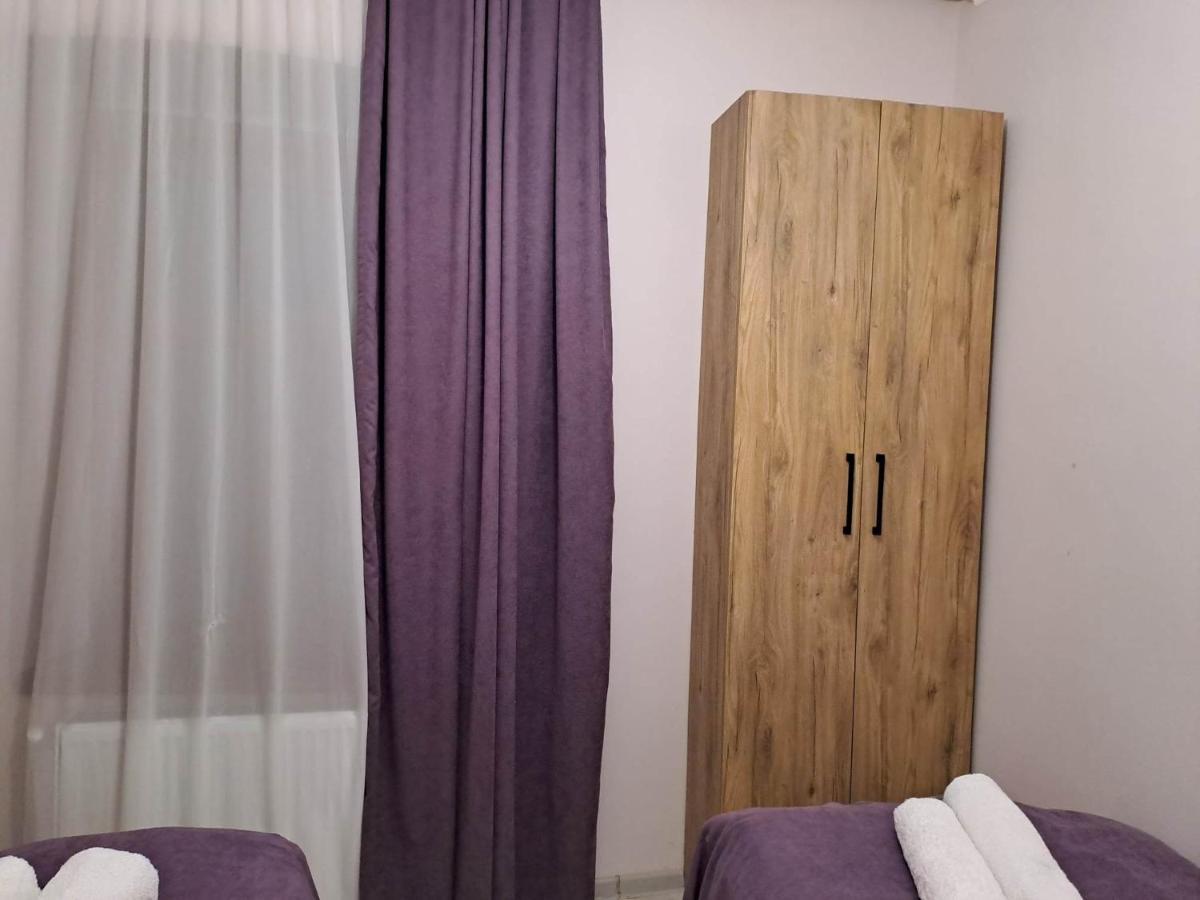 Apartment On Xancteli Tbilisi Exterior photo
